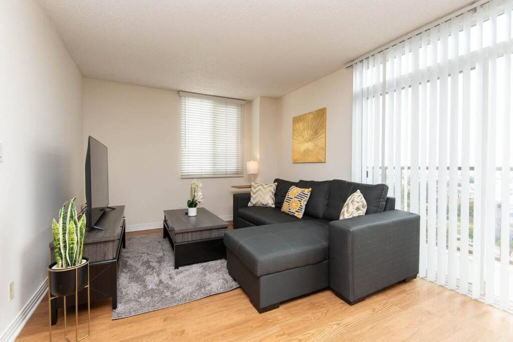 Sleep 7 Ocean View Two Bedroom Venice Beach 5 Min Walk Los Angeles