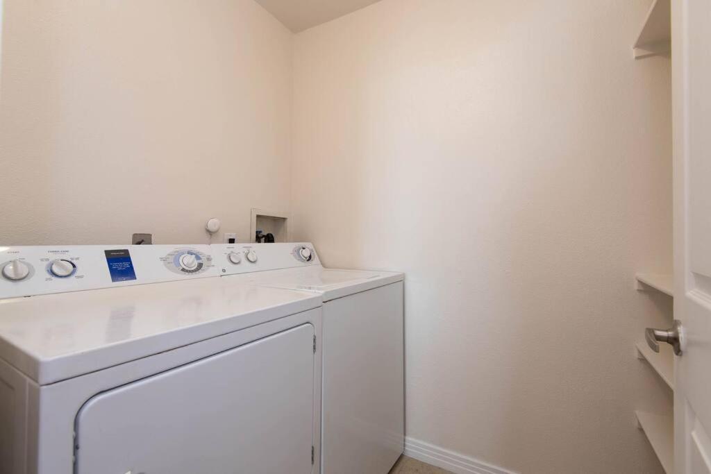 Apartment Sleep 7 Ocean View Two Bedroom Venice Beach 5 Min Walk